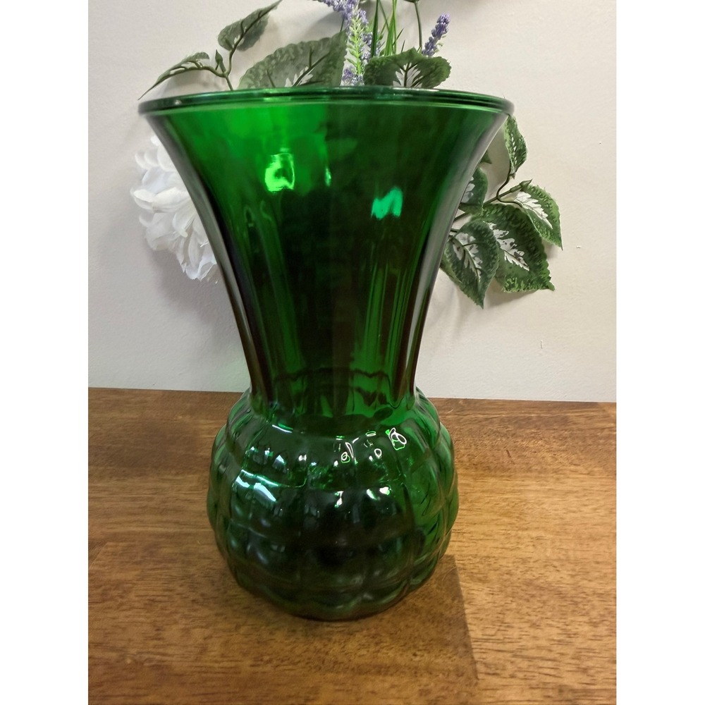 Vintage Emerald Green Glass Vase Textured Panel‎ Design Mid Century Home Decor